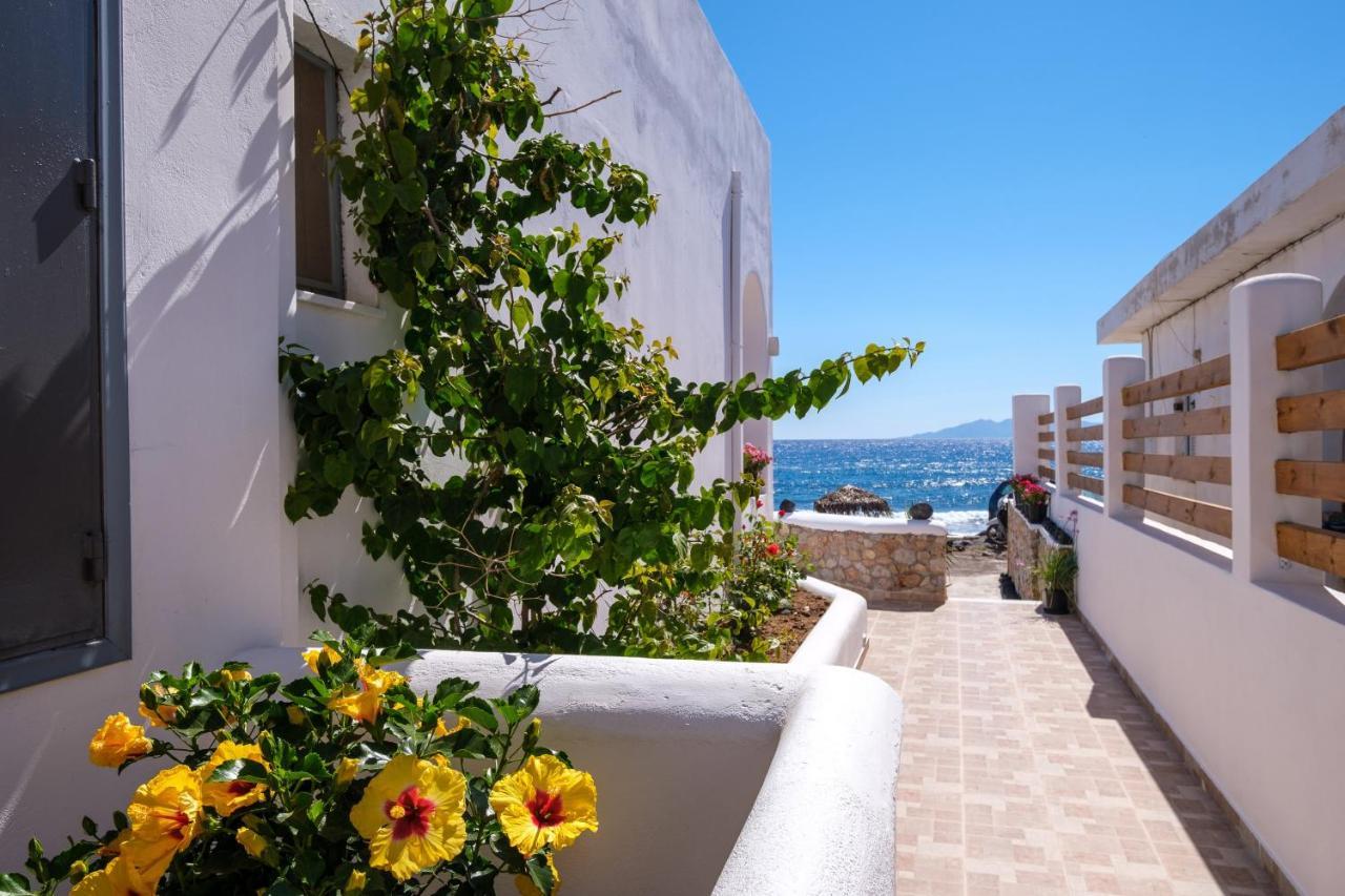 Beach Houses Santorini Kamari  Exterior photo